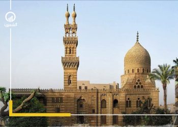 غضب واسع في مصر بعد وصف “السيدة عائشة” بلفظ مسيء على خرائط غوغل.. حذف اللفظ بتحرك عاجل