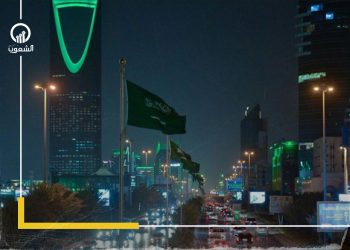 تفتح الباب للبضائع الاحتلال والخمور.. قوانين جديدة تثير جدل في السعودية