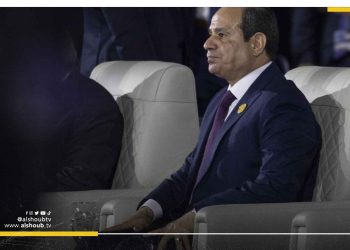 بلومبيرغ: مصير أزمة مصر الاقتصادية مرتبط بـ 5 مؤشرات