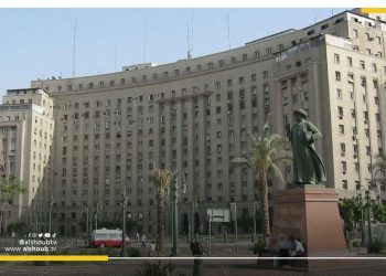 ذي "إيكونوميست": محاولات تقليص التوظيف الحكومي غير مفيدة عربيا