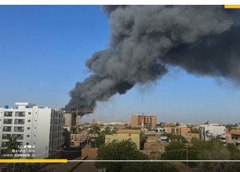 اشتباكات عنيفة في العاصمة السودانية رغم سريان هدنة عيد الأضحى