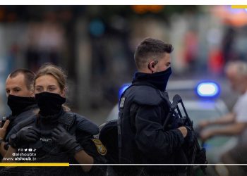 ألمانيا توقف سوريًا متهمًا بارتكاب جرائم لصالح نظام الأسد