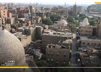كارثة حقيقية.. مياه الشرب تتسرب من الأنابيب المثقوبة في مصر