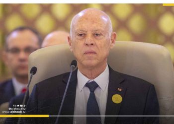 صحفيو تونس ينتقدون تدخلات سعيد ويصفونها بـ "السافرة"