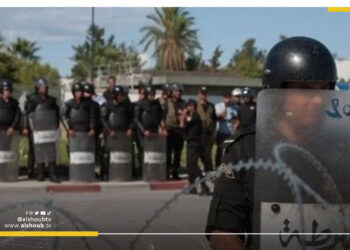 بسبب قمع السلطة.. منظمات حقوقية تونسية تدعو لإعلان حالة طوارئ حقوقية 