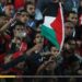 من بينهم رافع علم فلسطين.. النيابة تجدد حبس 72 شاب من جماهير النادي الأهلي 