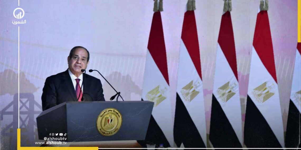 استعراض القوة.. حملة قائد الانقلاب الانتخابية تقدم أوراق ترشحه لرئاسة مصر  