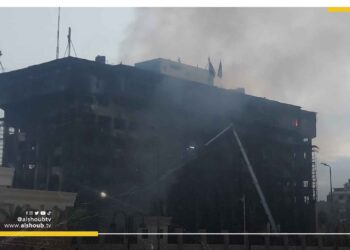 حريق يلتهم مديرية أمن الإسماعيلية في مصر ويوقع عشرات الإصابات