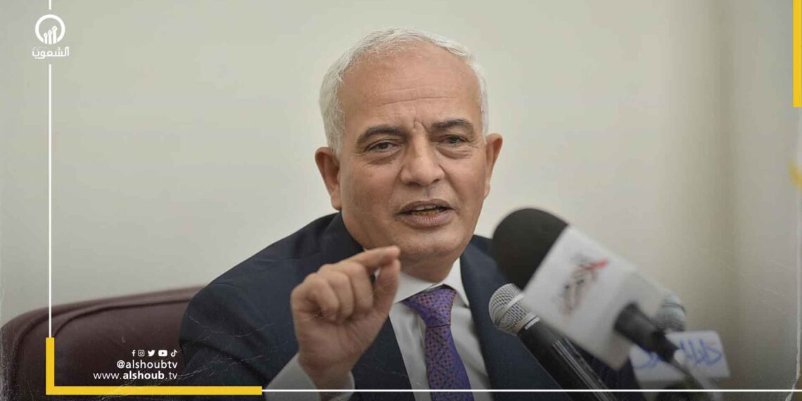 الجيش يستبعد 14 ألف معلم من العمل في وزارة التربية والتعليم