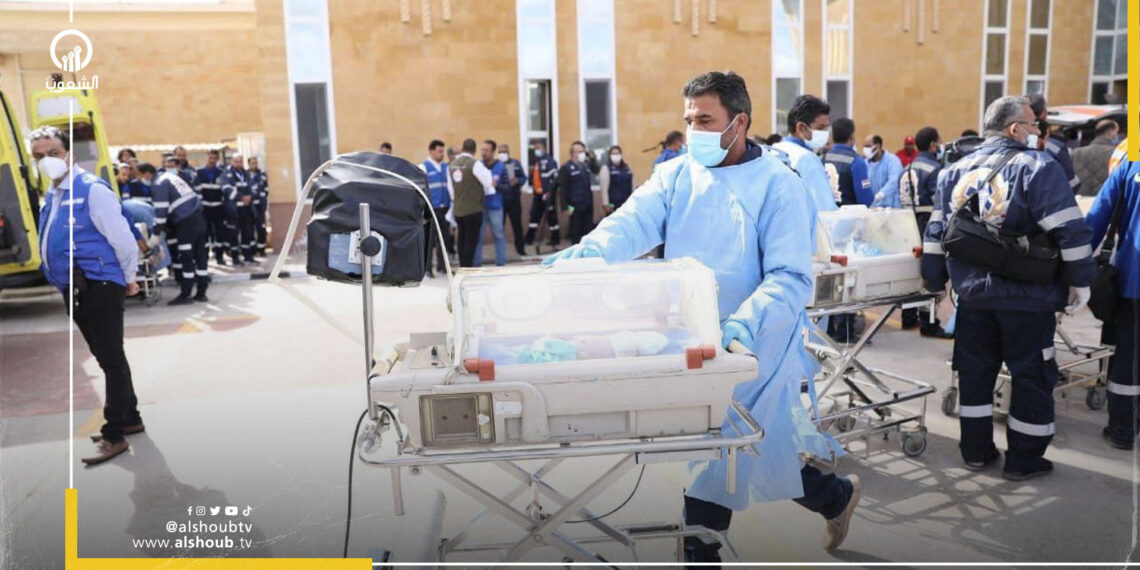 نقل 28 من الأطفال الخدج من مستشفى الشفاء إلى مصر