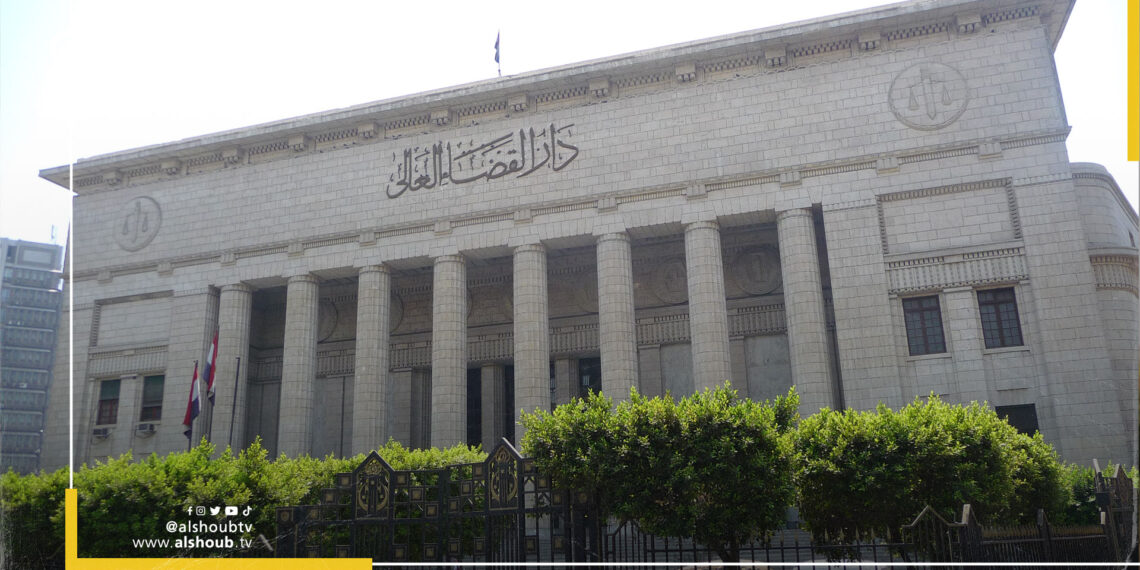 انتقام سياسي.. إحالة أوراق معتقلين مصرين إلى المفتي