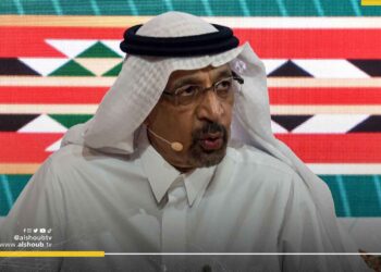 سخرية وزير سعودي من  سؤال حول إمكانية التلويح بسعر النفط لوقف الحرب بغزة 