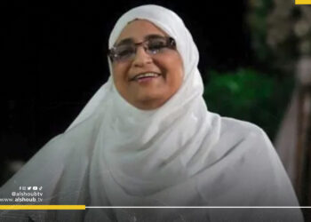 أسرة الحقوقية المعتقلة هدى عبدالمنعم تشكو منع الزيارة عنها  