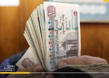 تفاقم عجز ميزانية مصر إلى 3.85% بضغط من زيادة المصروفات