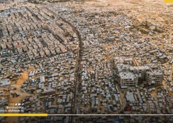 استعدادات في رفح المصرية.. مخاوف من تهجير الفلسطينيين لسيناء