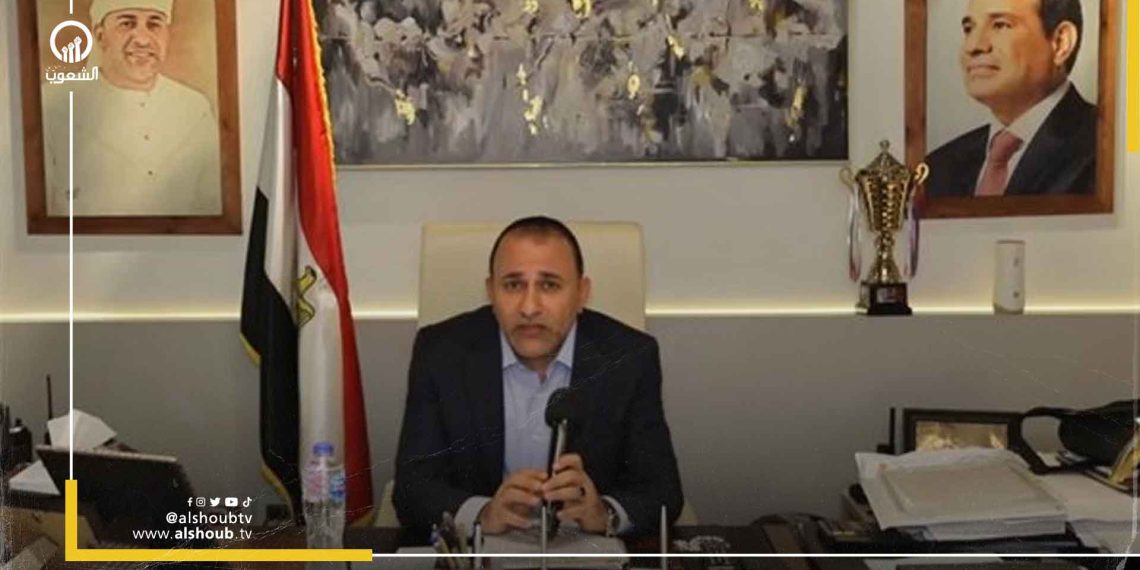 ملصقات بالقاهرة تهاجم السيسي والعرجاني بعد اعتقال الصحفيين