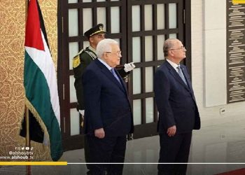 الحكومة الفلسطينية الجديدة تؤدي اليمين الدستورية 