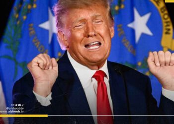 ترامب يسخر من زيلينسكي ويتوعد بقطع المساعدات عن أوكرانيا