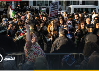 إنترسبت: مسؤولو الجامعات الأمريكية قضوا العطلة في ابتكار أدوات لقمع الطلاب المؤيدين لفلسطين