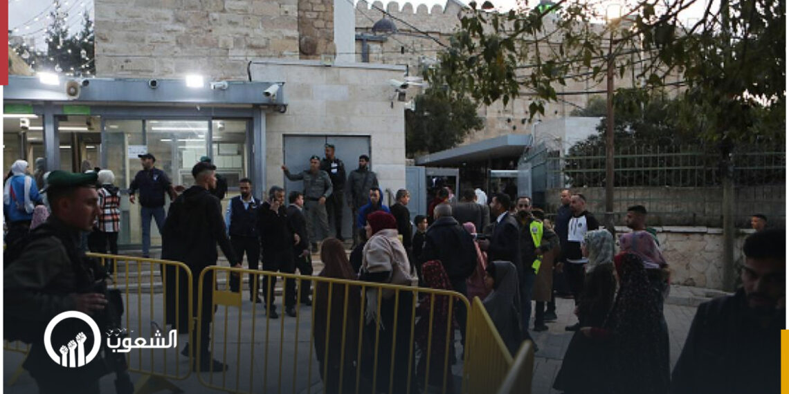 مستوطنون يقيمون حفلا غنائيا في المسجد الإبراهيمي