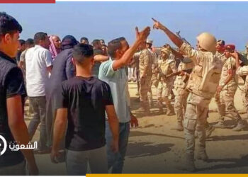 قضية حق العودة.. محكمة عسكرية مصرية تجدد حبس 12 من أهالي سيناء 