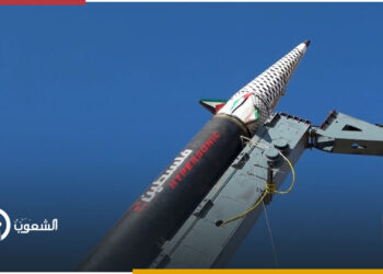 الحوثي تنشر مشاهد لصاروخ "فلسطين 2" الذي ضرب تل أبيب