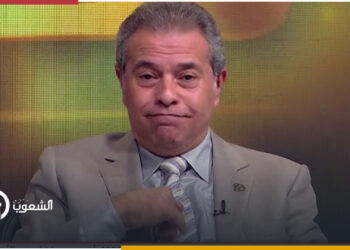 "آخرتك خبر من مأمور قسم".. توفيق عكاشة يسخر من أحمد موسى 
