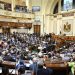 البرلمان المصري يتجه لتمديد عقود الإيجارات القديمة إلى 10 سنوات وسط جدل واسع